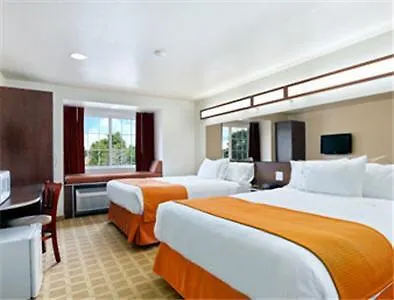 Microtel & Cheyenne
