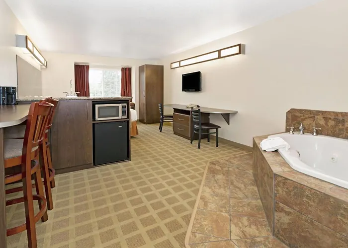 Microtel & 2*