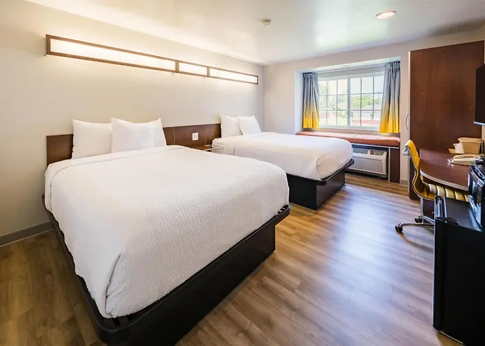 Microtel & 2*