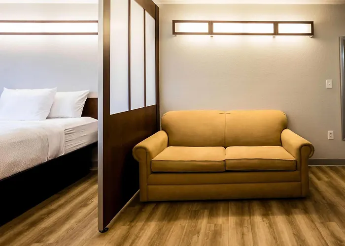 Hotel Microtel & Cheyenne