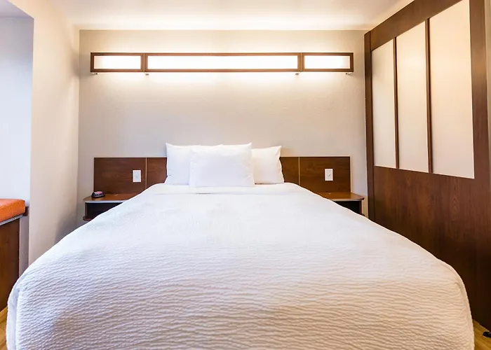 Hotel Microtel & Cheyenne